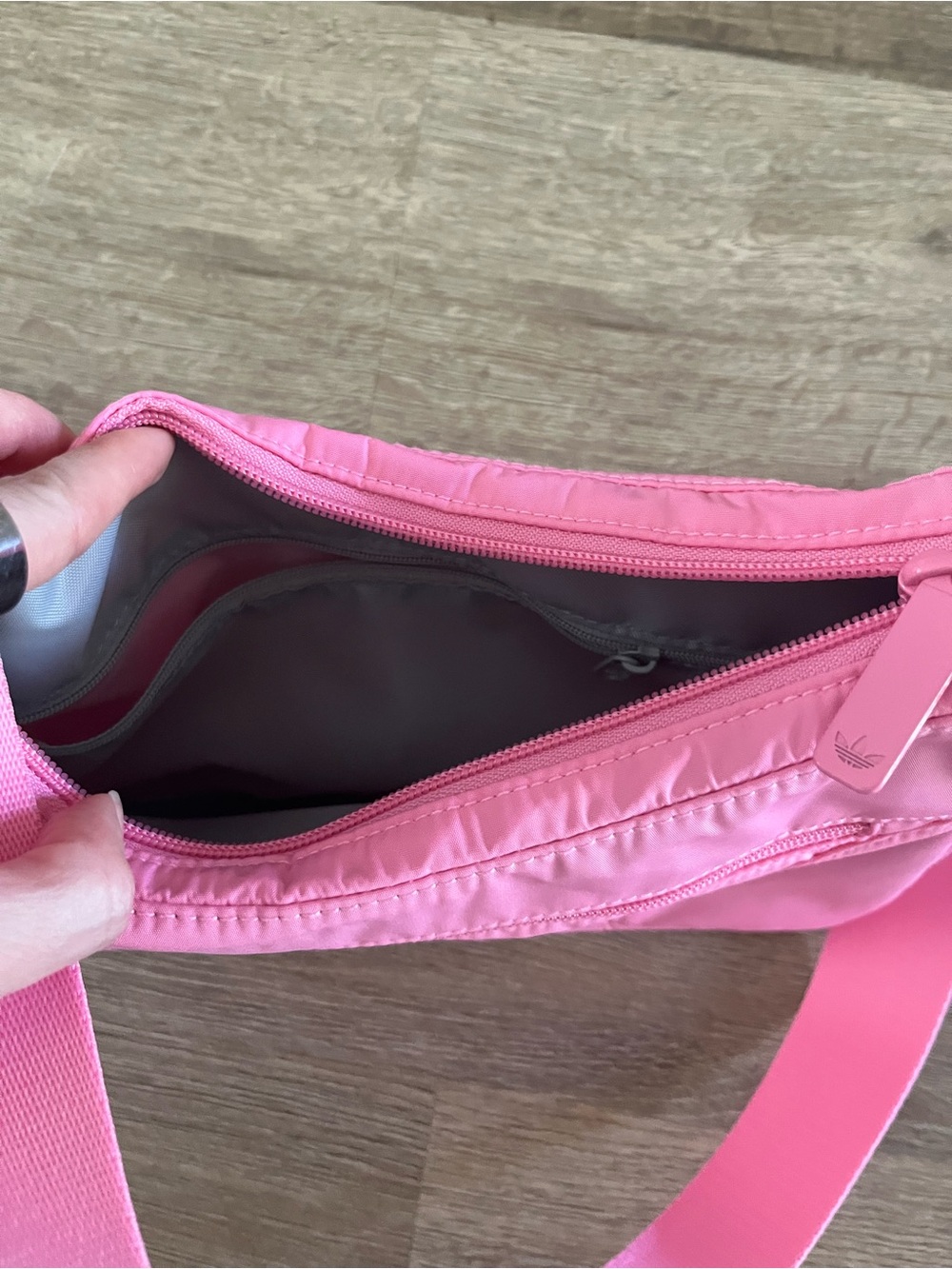 New Adidas Originals Class Shoulder Bag Purse Bliss Pink - Picture 5 of 6
